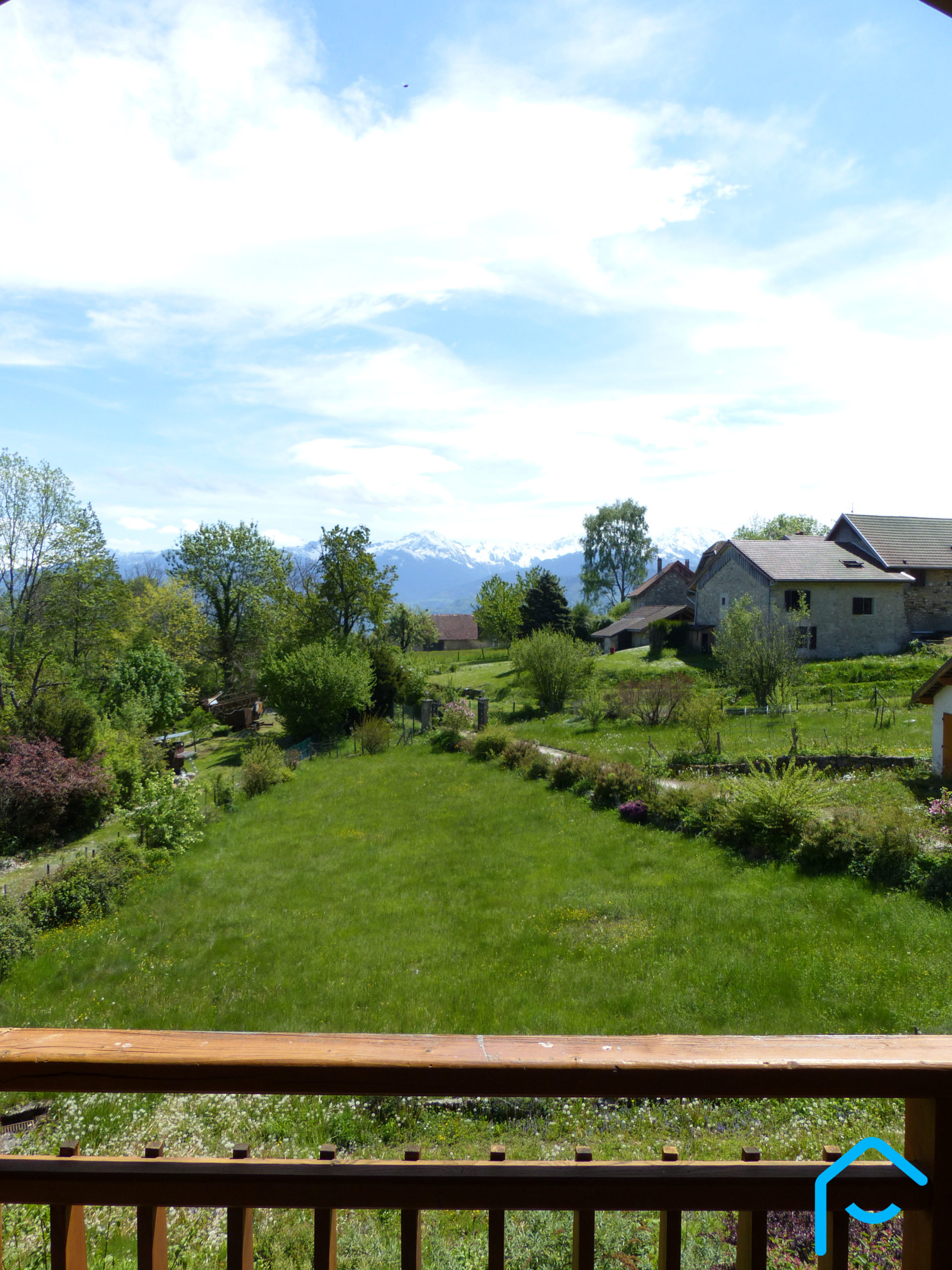 Dpt Savoie (73), à vendre CHAPAREILLAN Chambéry Grenoble Villa chalet 4 pièces de 145 m²