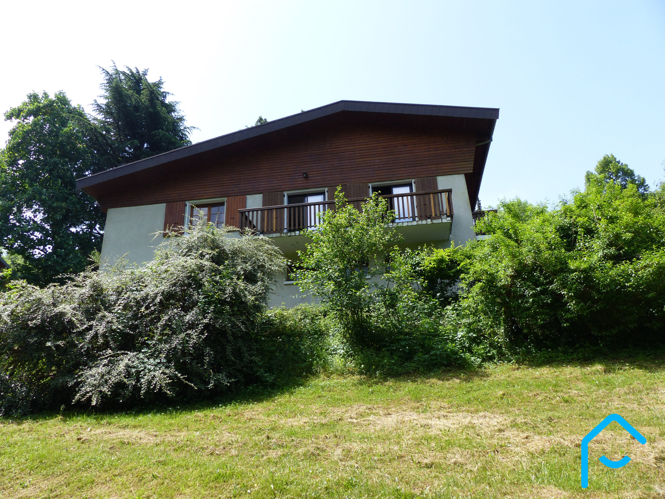 A vendre Savoie Chambéry Jacob-Bellecombette maison individuelle terraini 5 chambres quartier résidentiel rare à la vente vue 10