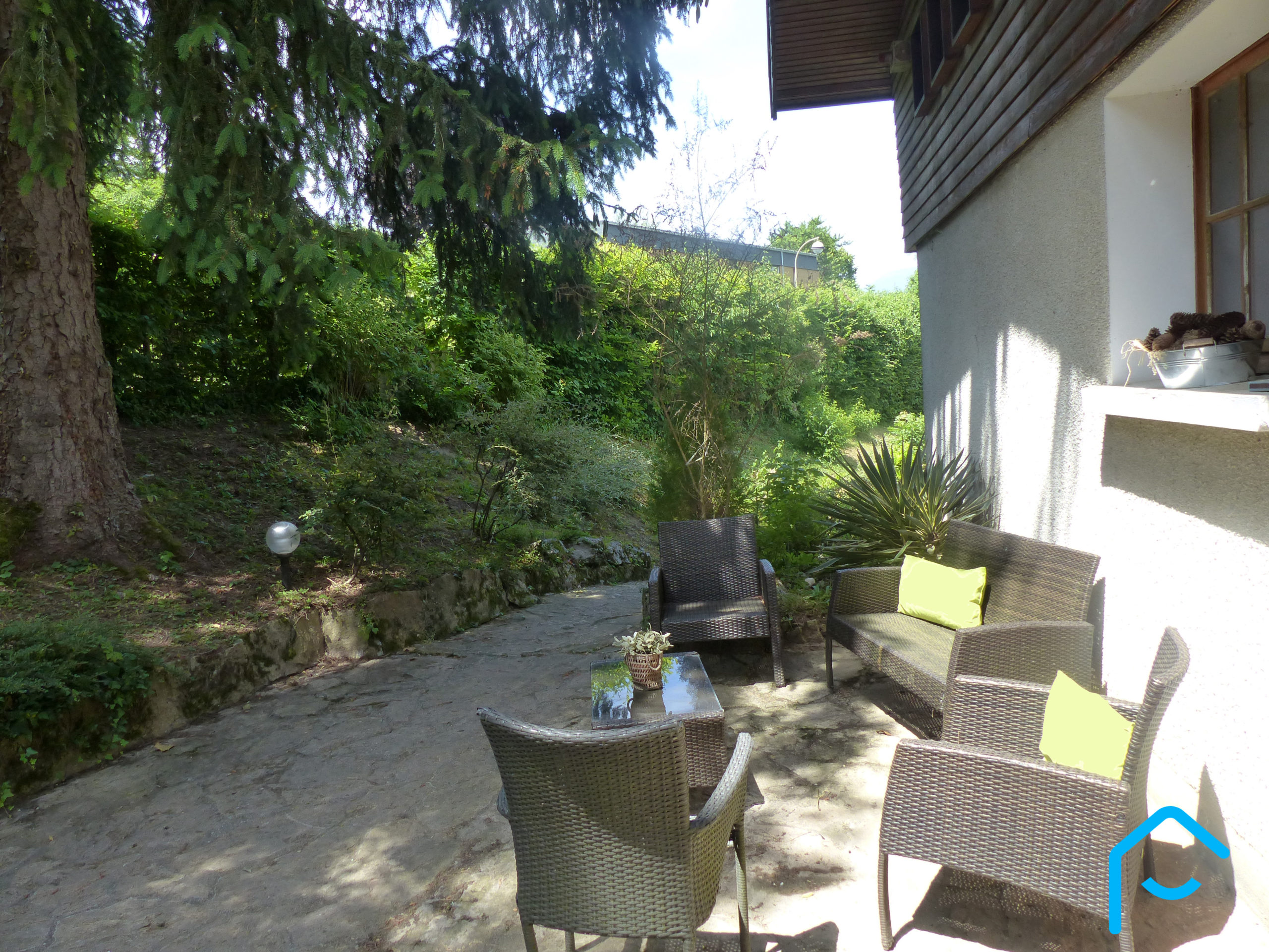 A vendre Savoie Chambéry Jacob-Bellecombette maison individuelle terraini 5 chambres quartier résidentiel rare à la vente vue 21