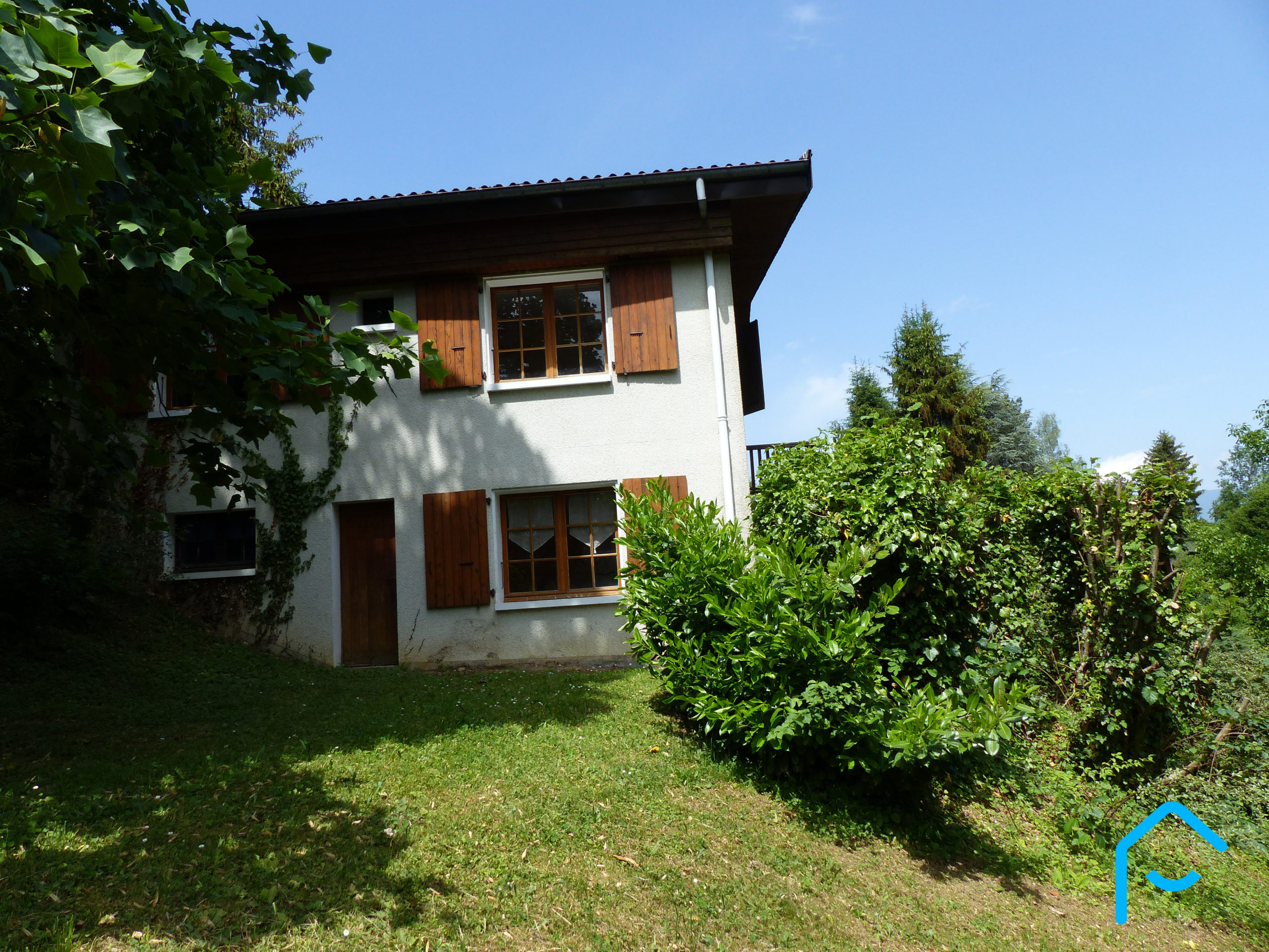 A vendre Savoie Chambéry Jacob-Bellecombette maison individuelle terraini 5 chambres quartier résidentiel rare à la vente vue 25