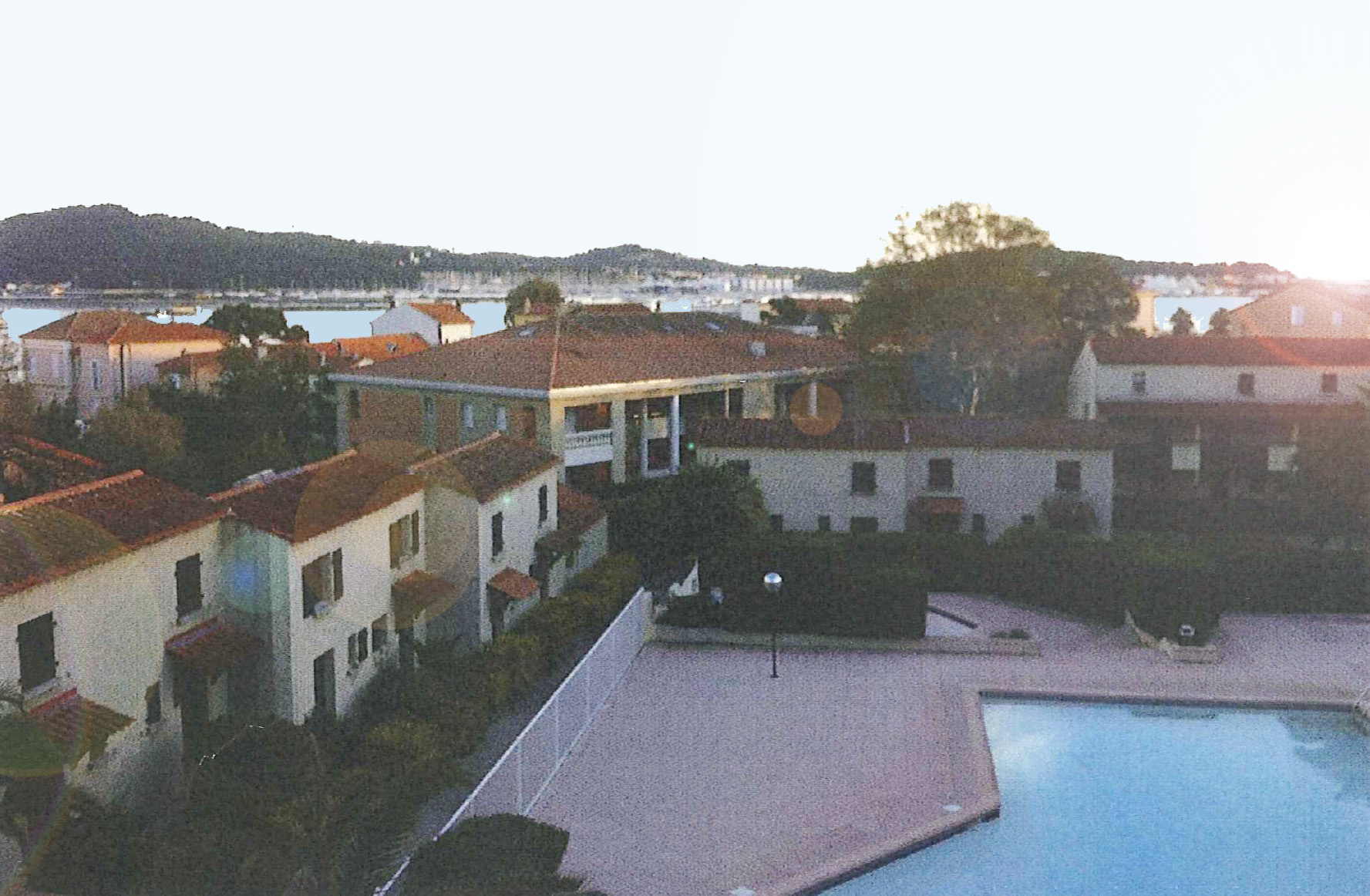 A vendre appartement T2 la Seyne sur Mer vue mer piscine vue4
