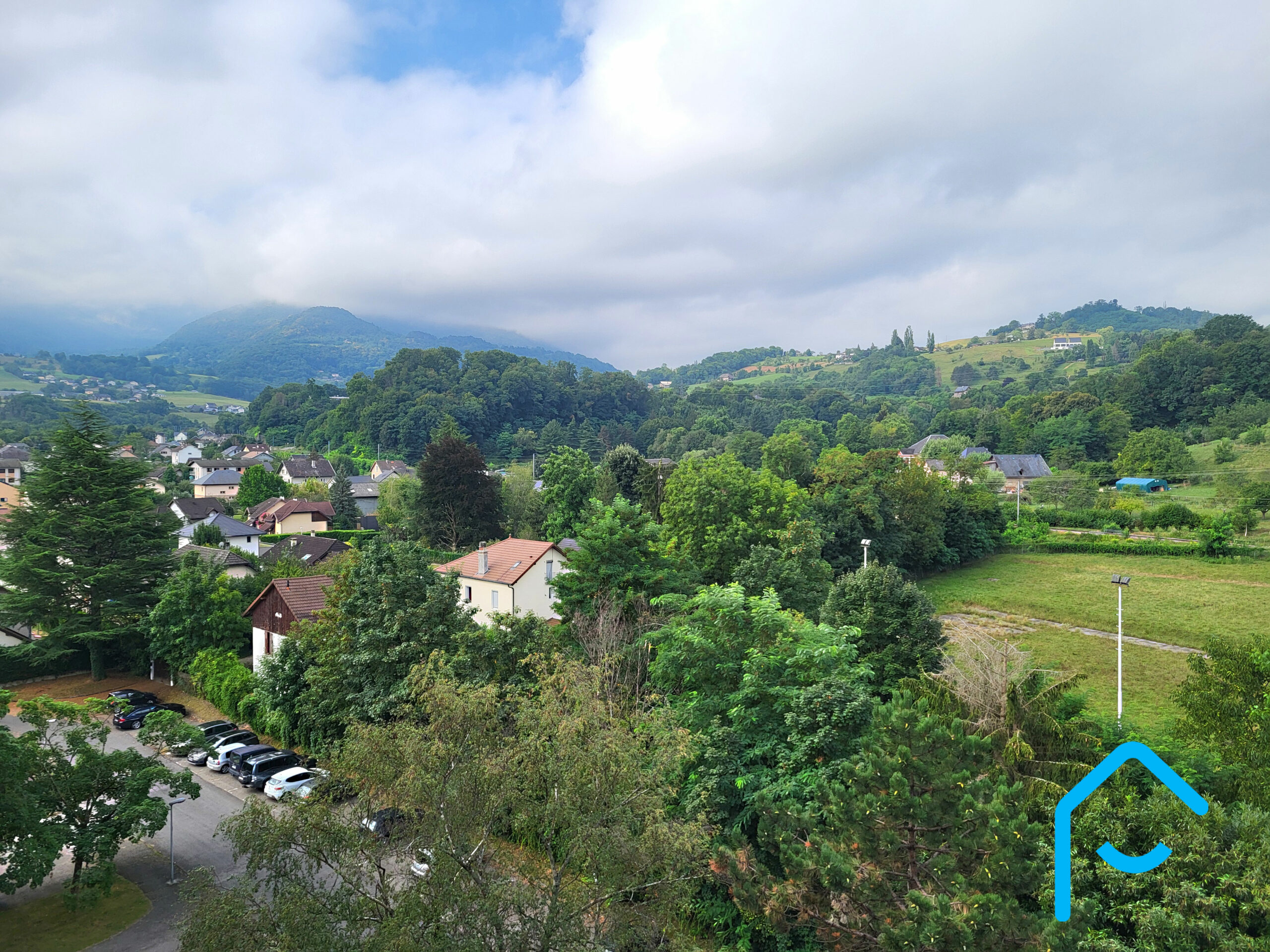 A vendre appartement T4 vue dégagée Savoie vue1