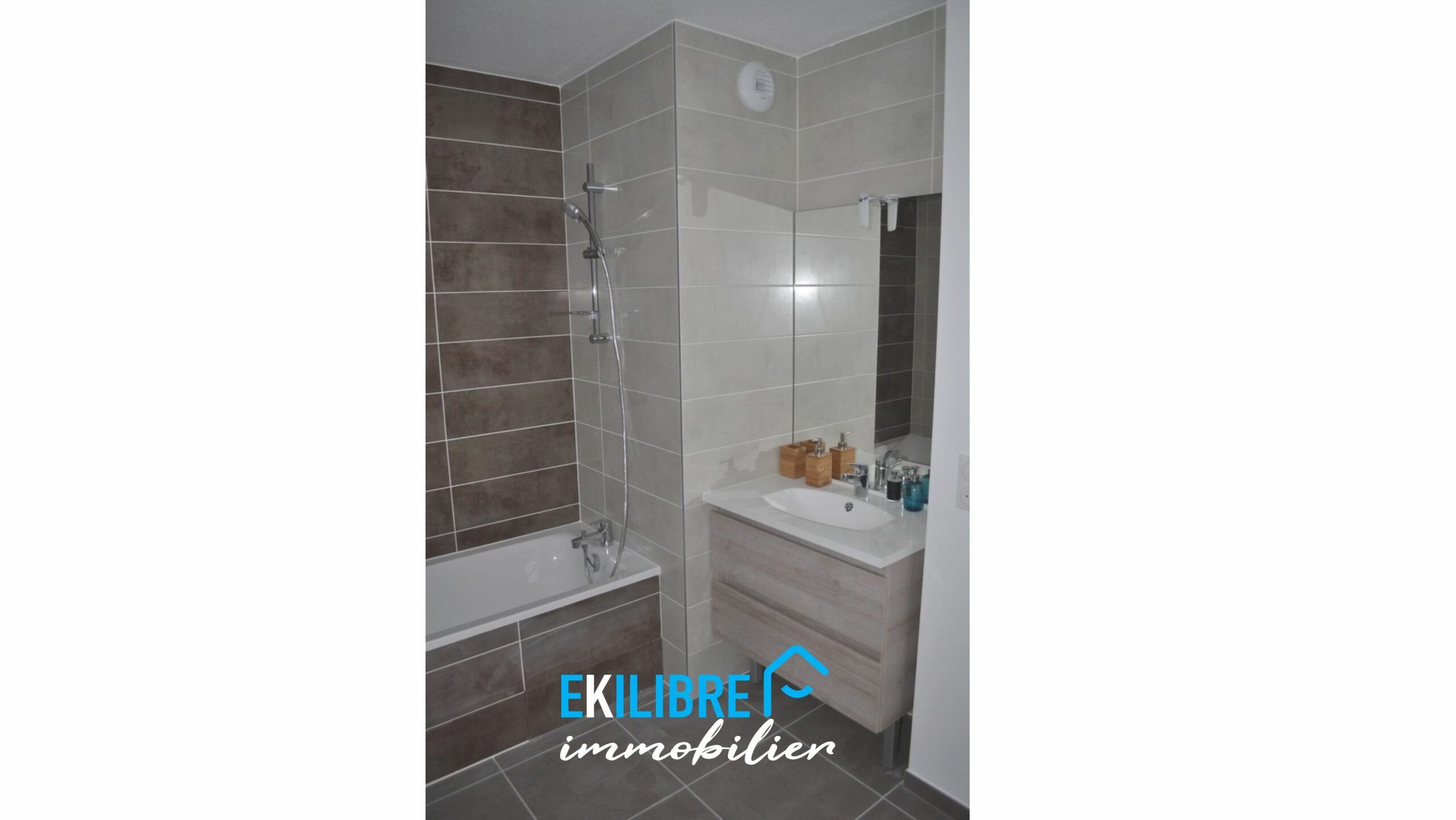 A vendre savoie Chambéry Cognin T3 rez de jardin garage vue 3