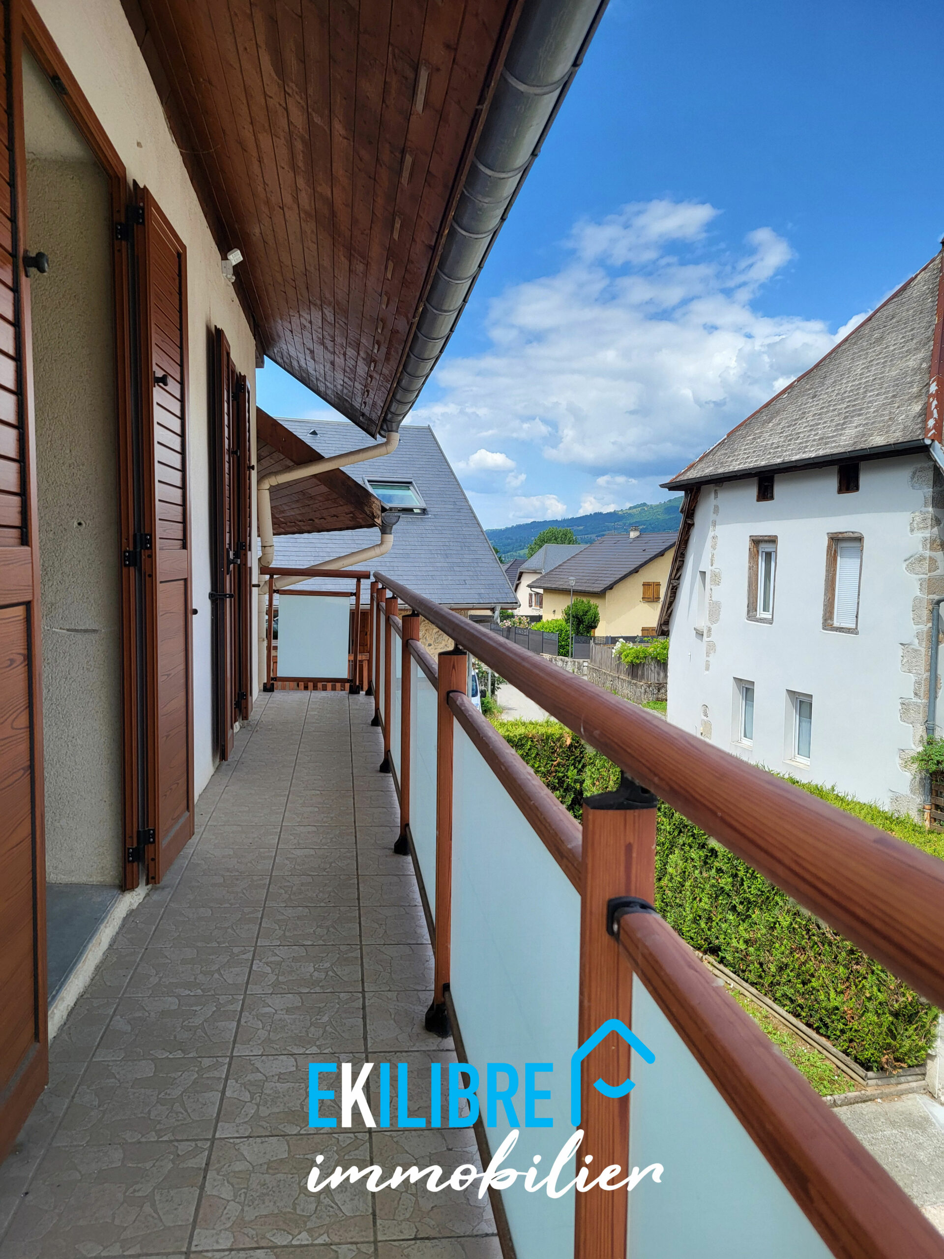 a VENDRE maison-Sonnaz-Savoie-vue-7