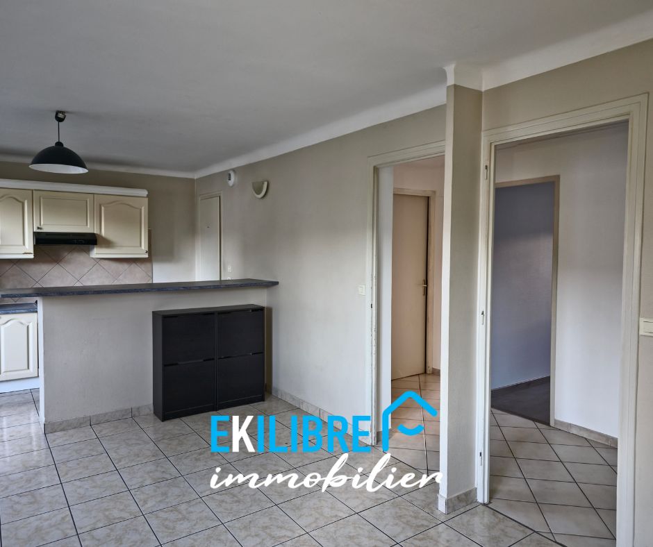A vendre T3 investisseur à rénover, Annecy, balcon, cave, vue 4