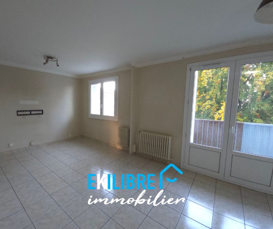 A vendre T3 investisseur à rénover, Annecy, balcon, cave, vue 5