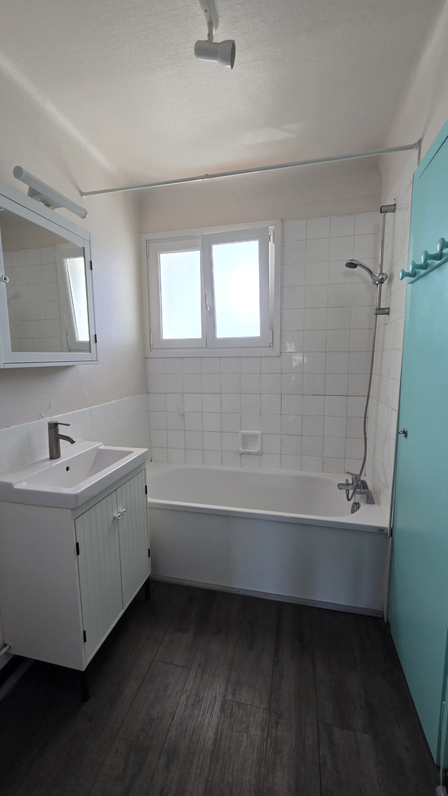 A vendre T4 chambéry cave vélos montagnes vue 8