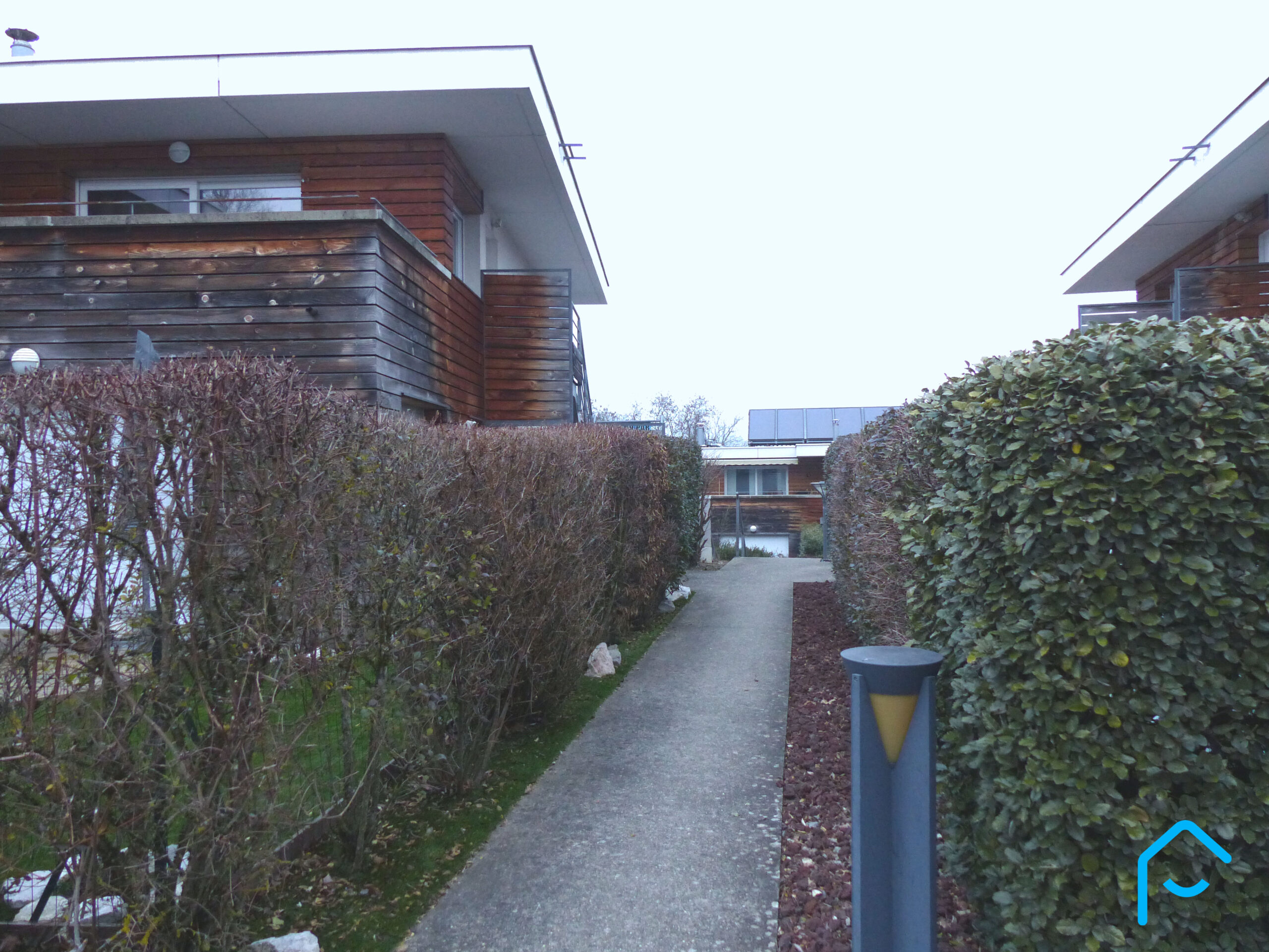 Appartement à vendre la Ravoire Chambéry T2 vue massifs garage piste cyclable autoroute vue 2