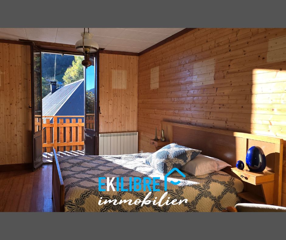 A vendre Savoie Les Deserts maison 5 chambres garage vue massifs vue 14