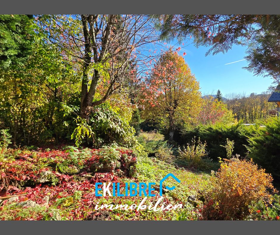 A vendre Savoie Les Deserts maison 5 chambres garage vue massifs vue 18