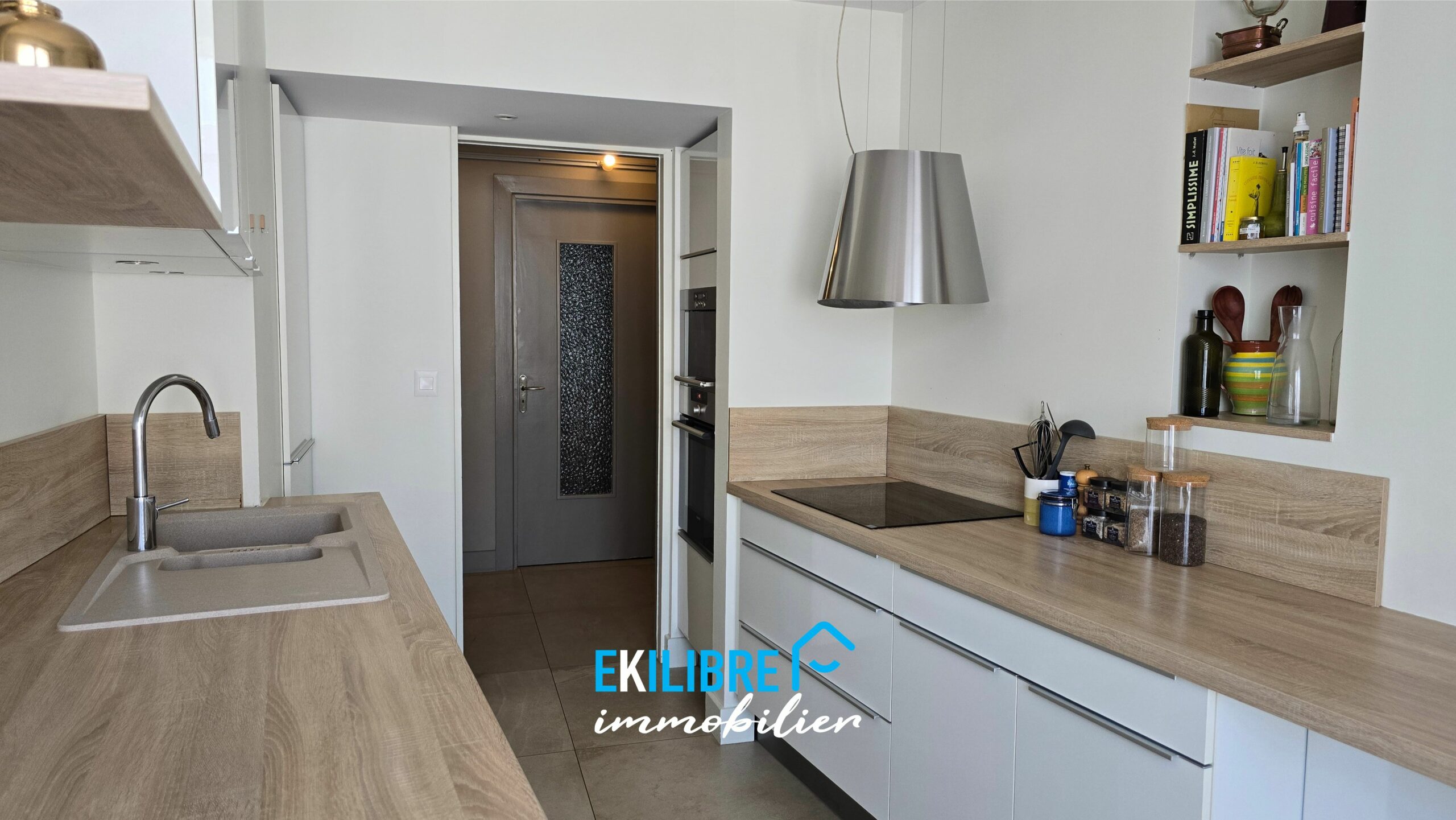 A vendre appartement T4 Chambéry centre ville vue chateau et massifs 19