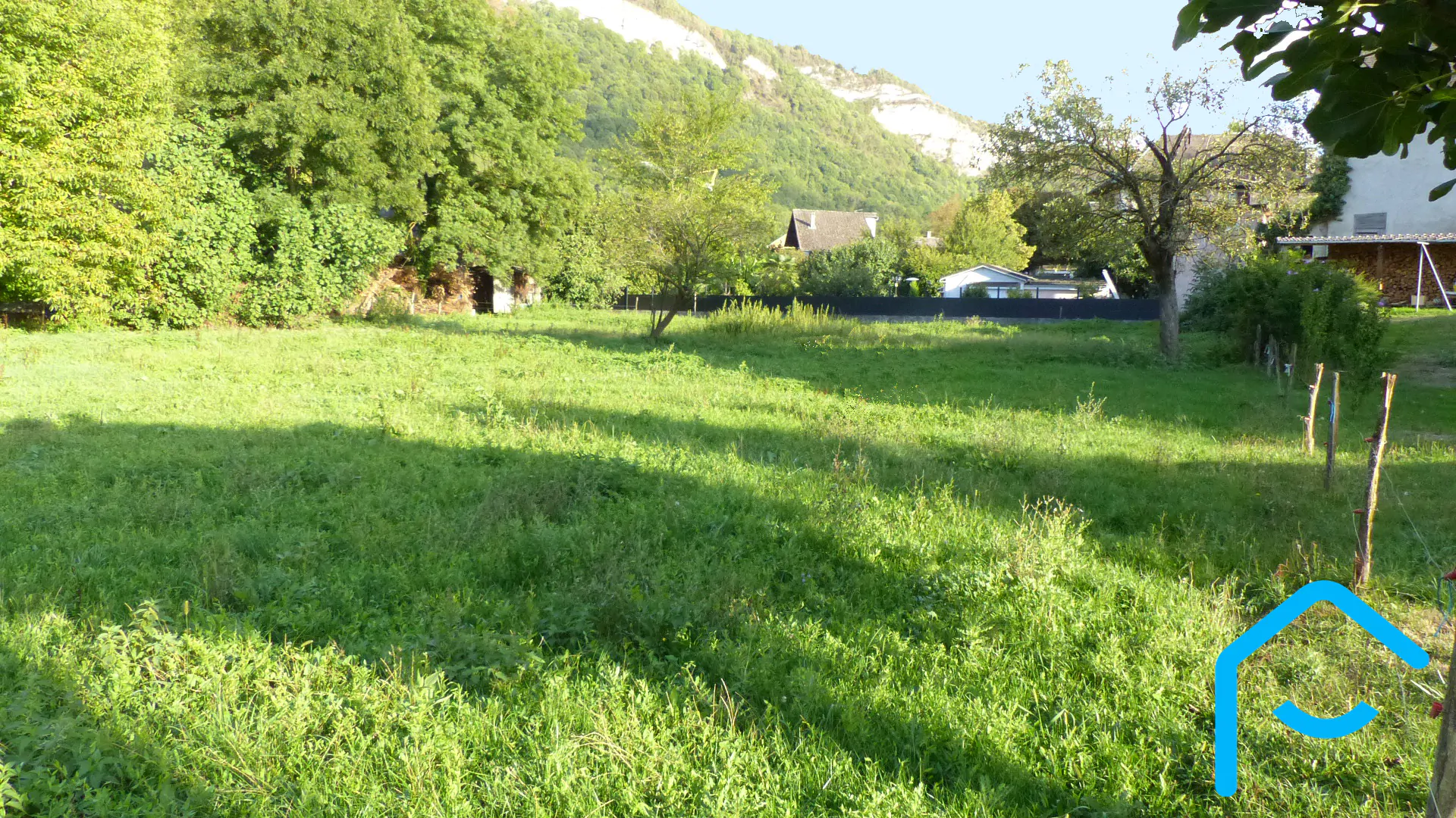 A vendre Savoie Sonnaz Terrain constructible plat résidentiel vue 3
