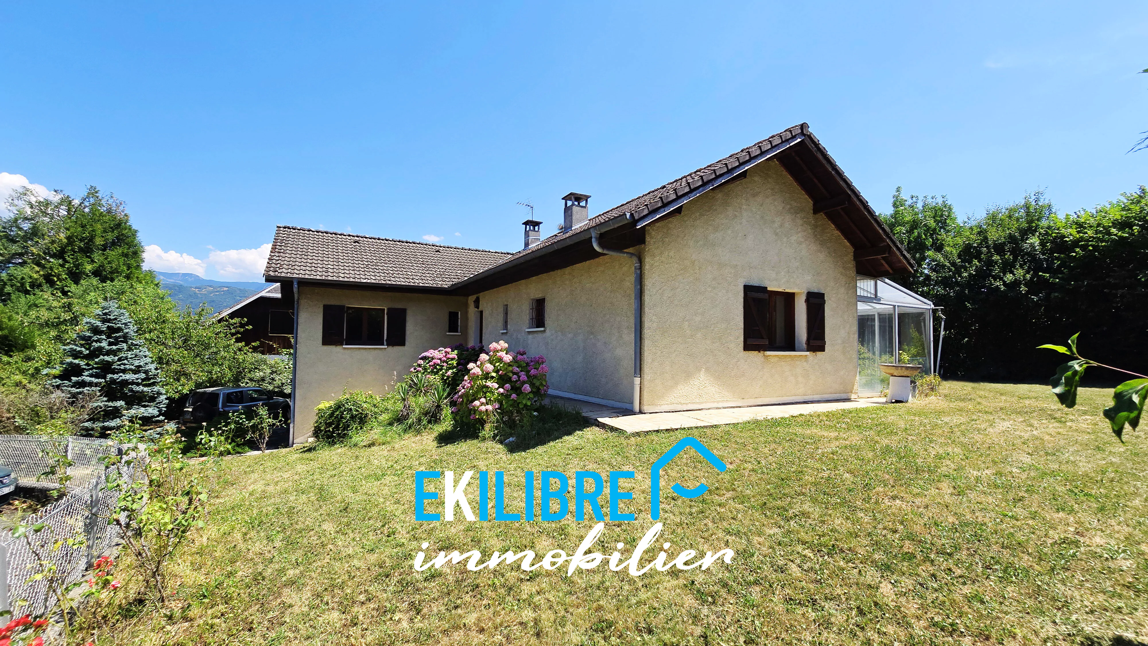 A vendre Savoie Chambéry Barberaz maison individuelle, terrain, piscine, résidentiel, calme, impasse, vue 9
