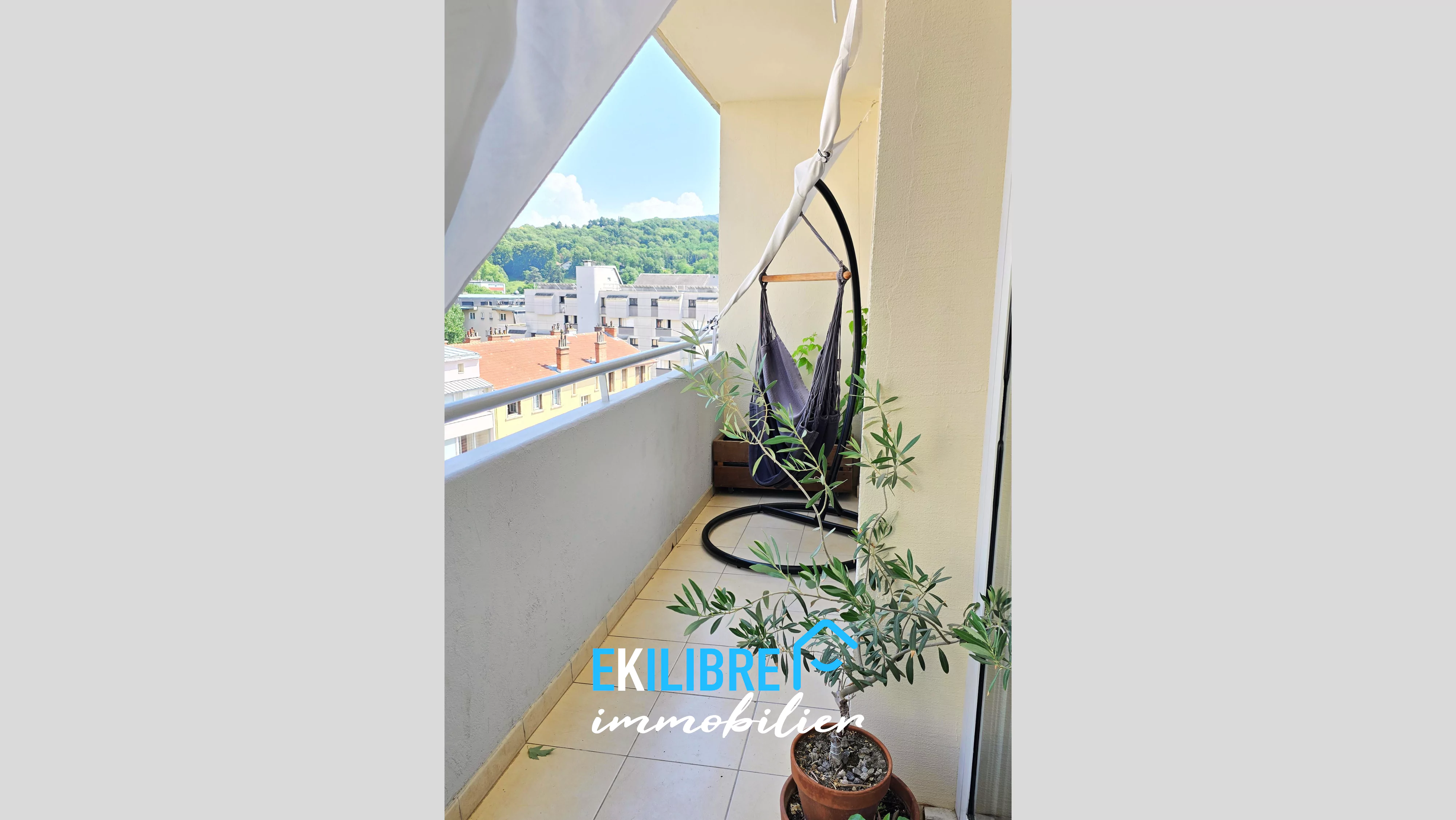 A vendre T3 Chambéry Savoie garage centre ville ascenseur vue 8